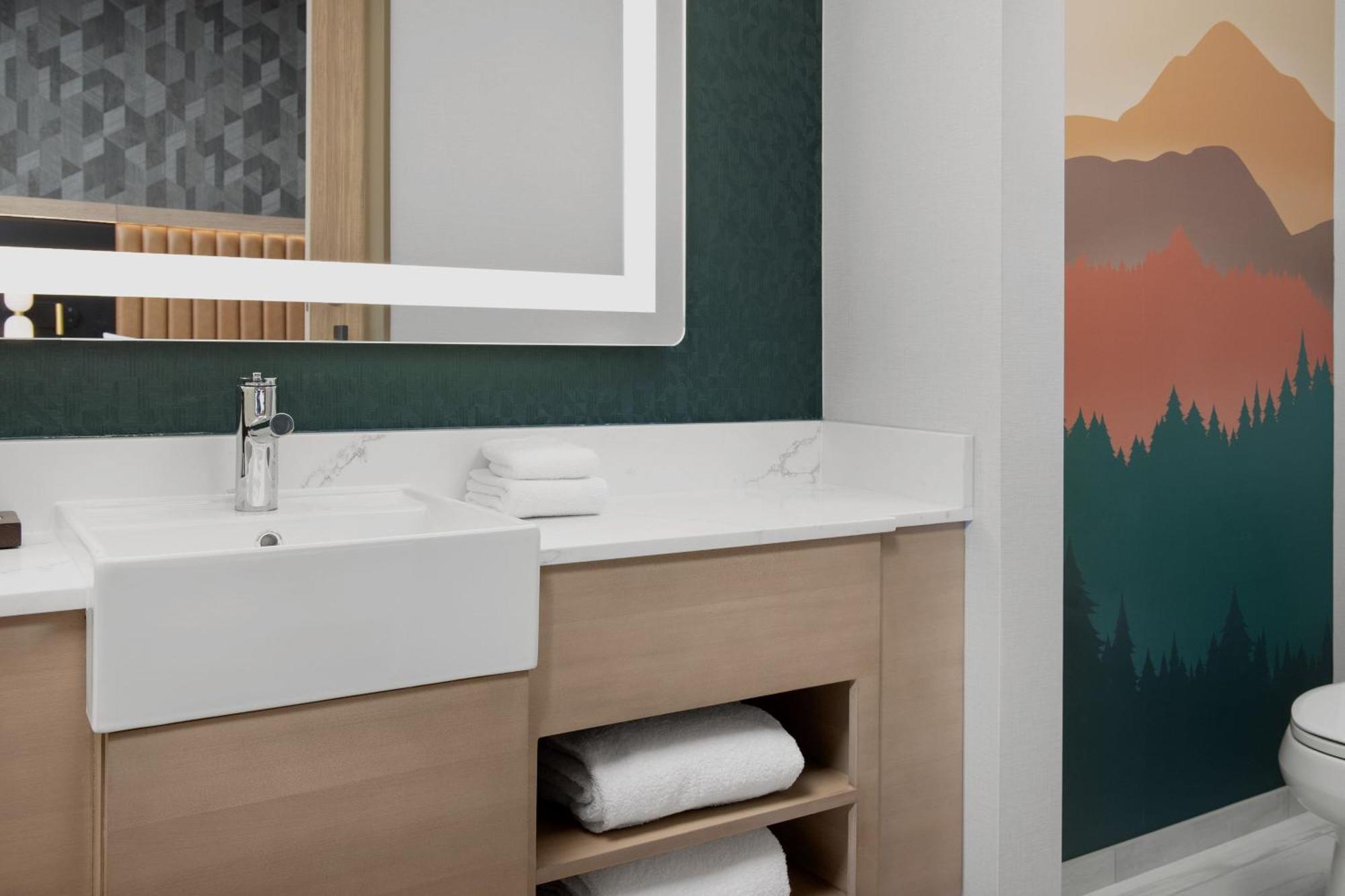 Springhill Suites By Marriott Sandpoint Exteriör bild